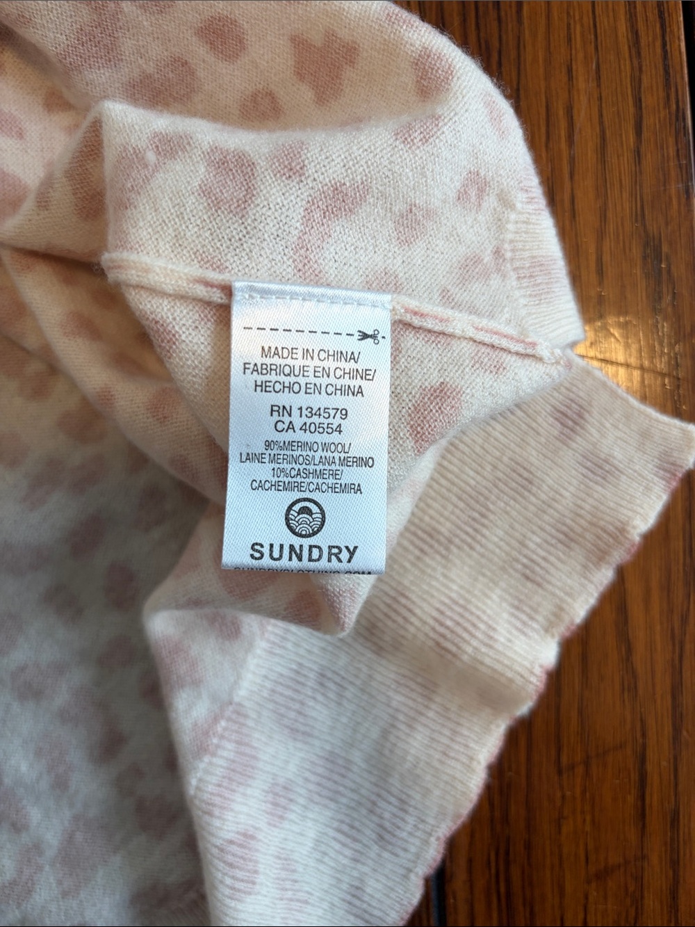 Sundry Pink Cream animal print Leopard wool cashmere blend pullover sweater 2/M - Picture 7 of 7